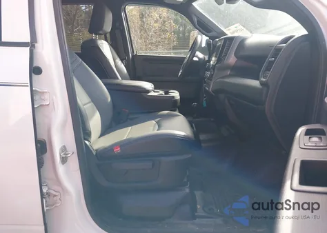 2022 Ram 2500 Tradesman 4X4 6'4 Box из США, поврежденный, VIN 3C6UR5CL3NG115437